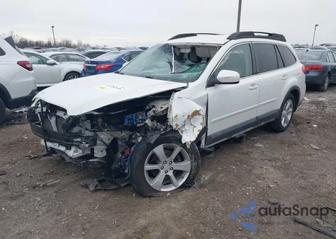 2014 Subaru Outback 2.5I Premium from USA, damaged, VIN 4S4BRBCC2E3224971